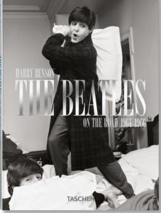 THE BEATLES ON THE ROAD 1964-1966, " Pocket Books " - Photographies de Harry Benson